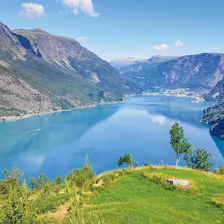 In Skjolden With House Sea View Holiday home Luster